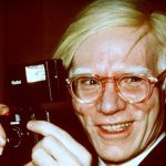 Gli happy days di Andy Warhol sulla nave dell’amore
